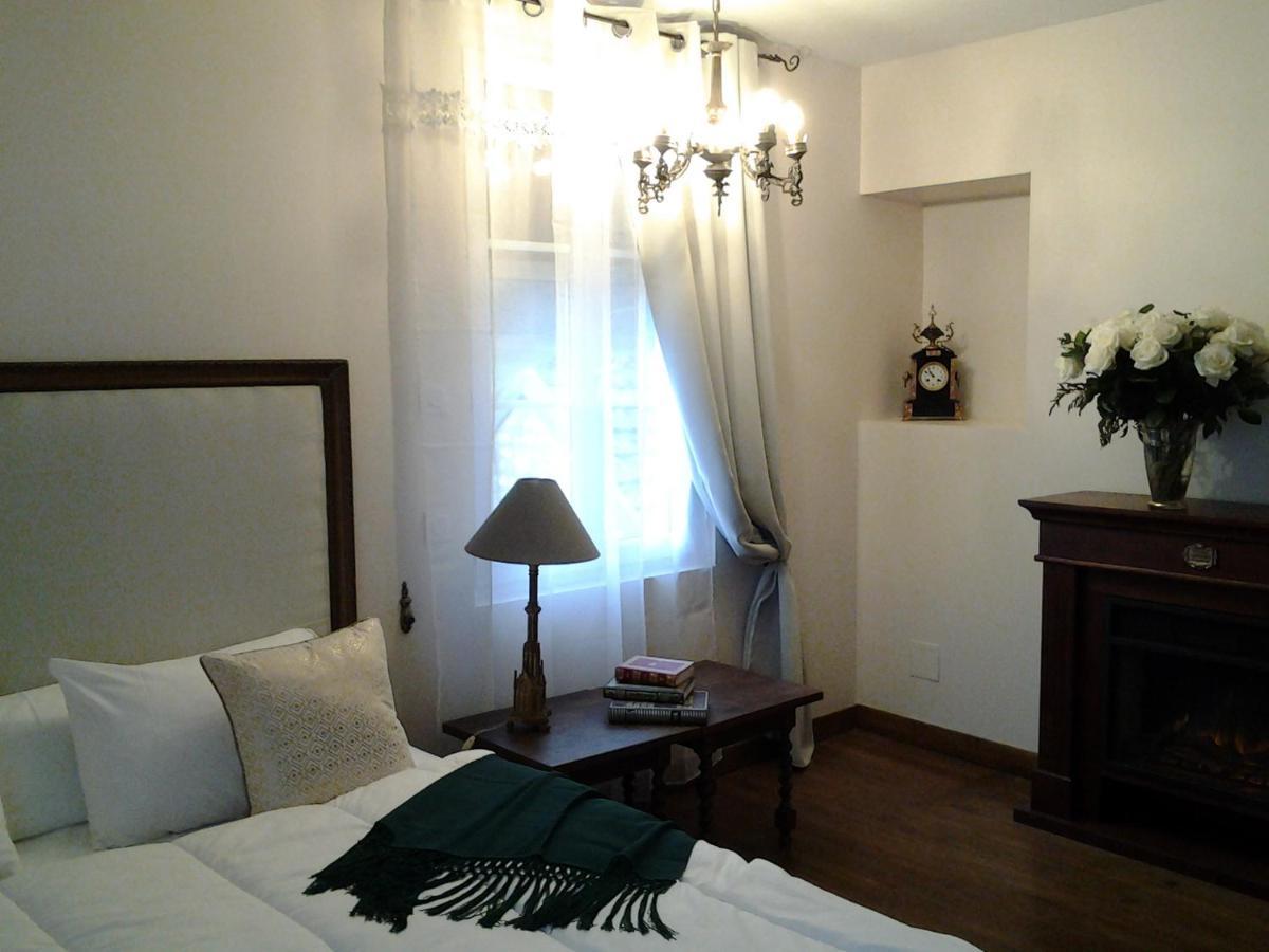 Le Manoir Des Roches Bed & Breakfast Bourré Екстериор снимка
